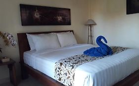 Adi House Homestay
